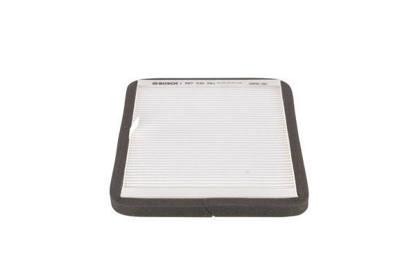 Filtr, wentylacja przestrzeni pasażerskiej BOSCH 1 987 432 061