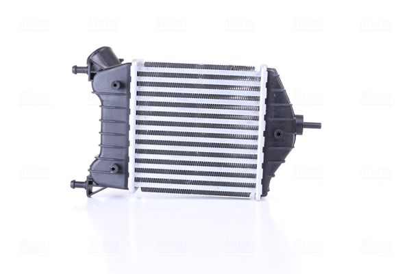 Chłodnica powietrza doładowującego NISSENS 96704