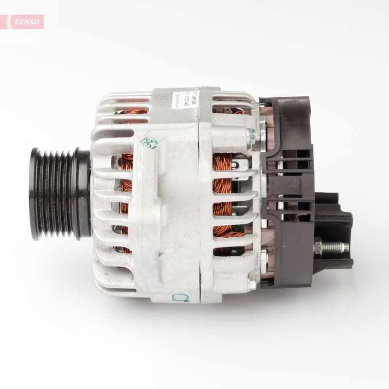 Alternator DENSO DAN1084